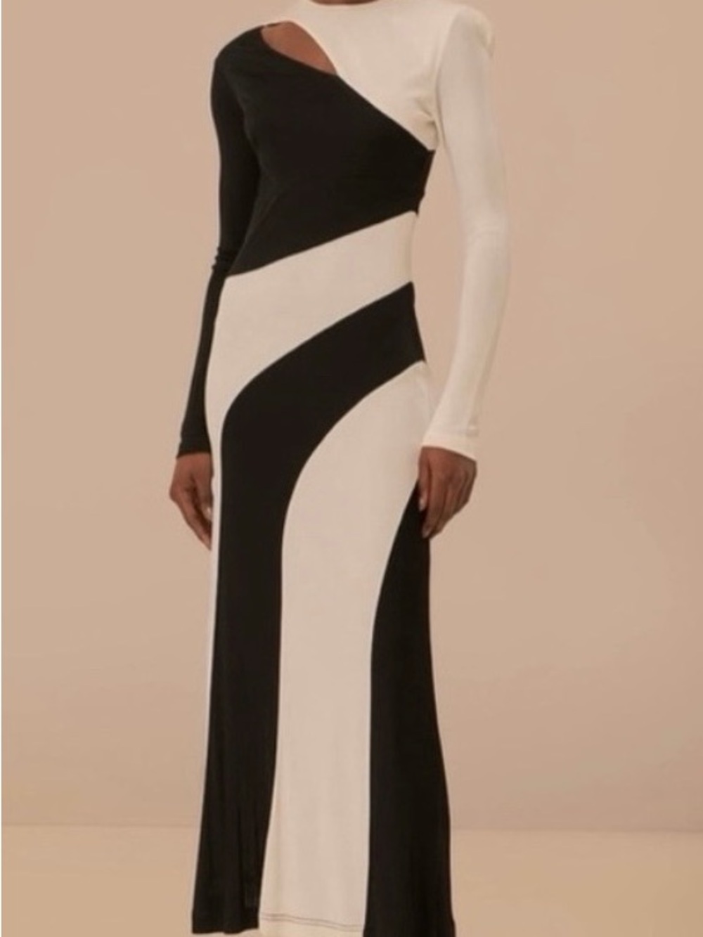 FARM Rio Black and White Long Sleeve Colorblock Maxi Dress